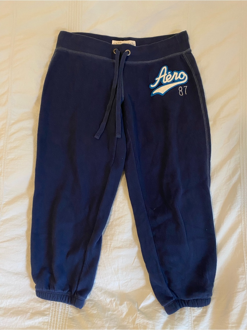 Aéropostale low waisted capris sweats